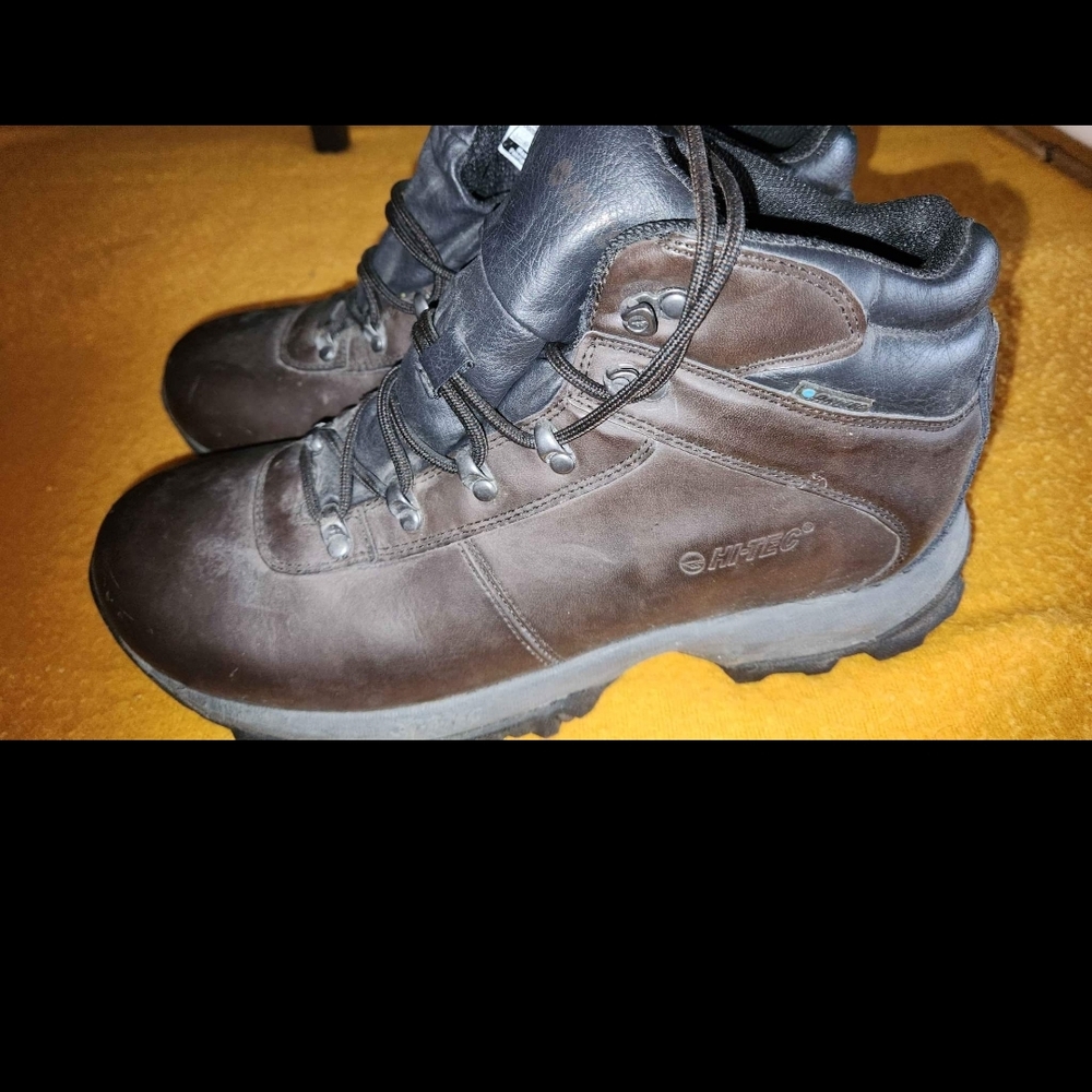 Hi-Tec Men's Brown Hiking Boots